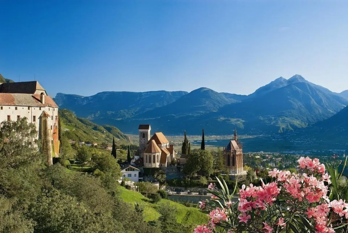 Das malerische Schenna oberhalb von Meran