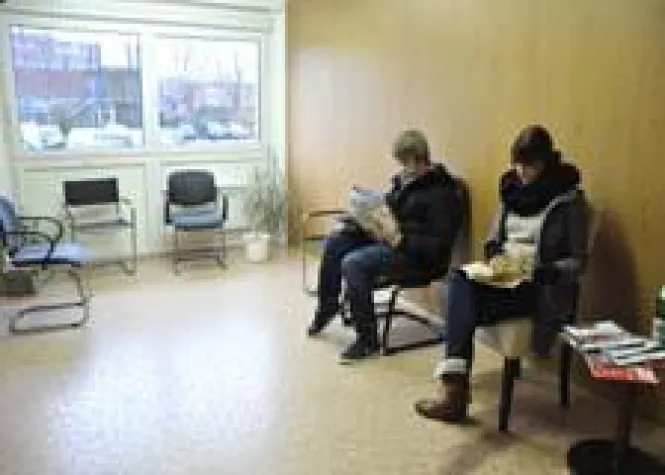 Arztpraxis setzt Betrieb nach Wasserschaden fort Bild: Arztpraxis setzt Betrieb nach Wasserschaden fort