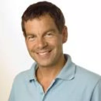 Bild: Alles über Implantate und Co.