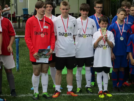 Bild: Die Fußballer des Johannes-Landenberger-Förderzentrums holen erstmals den Thüringenpokal nach Weimar!