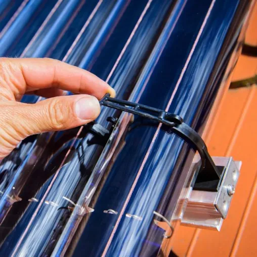 Bild: Praxistest Solarthermie startet – erste von sechs Anlagen mit Messtechnik wird eingebaut