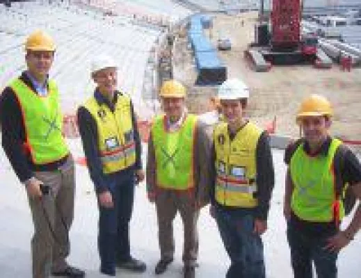 Bild: Sportmanager setzt Baustellen in Szene