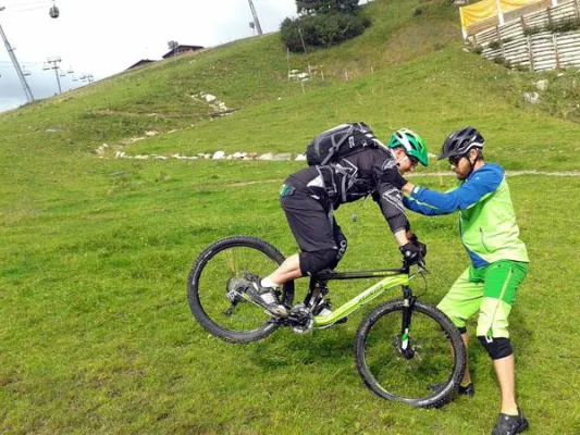 Bild: Unfallprävention im Bergsport - SAAC hilft bei der Risikominimierung