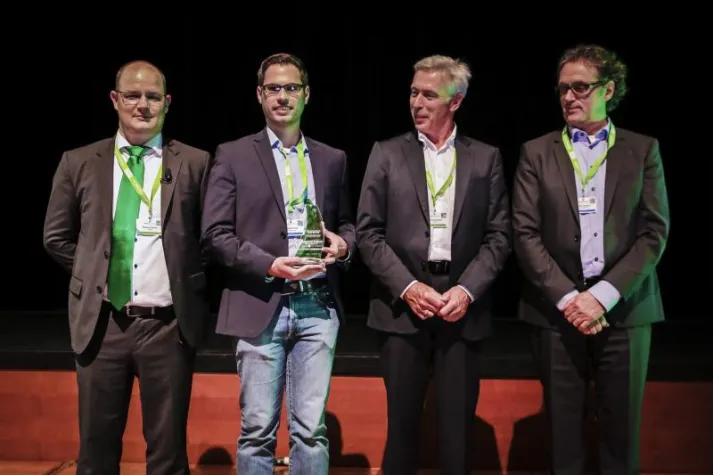 Bild: Controlware erhält Veeam Award "Fastest Growth of the Year 2015"