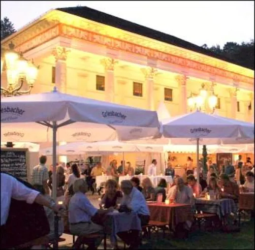 Bild: Zehn Tage Party in Baden-Baden