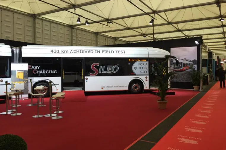 Bild: MEDIA IN RES unterstützt Premiere von Sileo auf der Busworld 2015