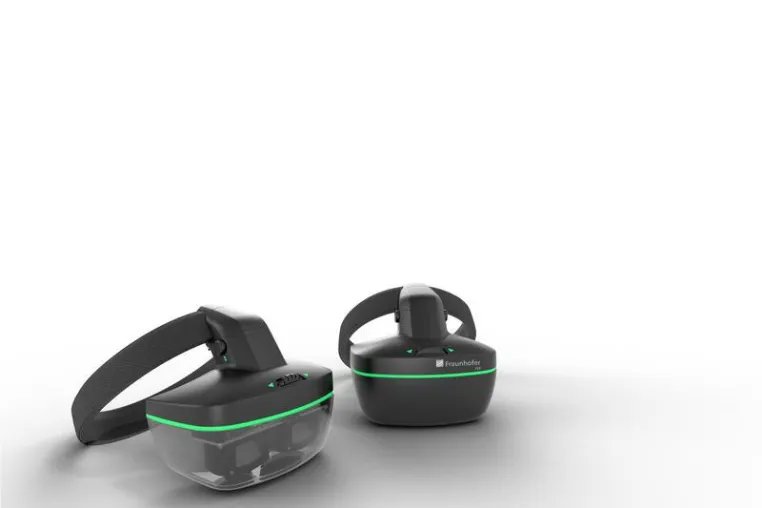 Multifunction data glasses with OLED microdisplays Bild: Multifunction data glasses with OLED microdisplays
