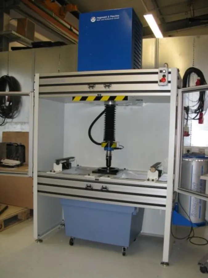 Die Prüfmaschine Inspekt S 50