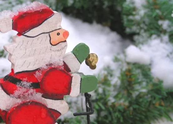 Bild: Raus aus den Sommerferien, rein ins Weihnachtsgeschäft