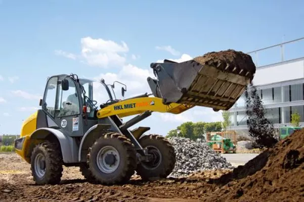 HKL BAUMASCHINEN eröffnet weitere Filiale in Hessen Bild: HKL BAUMASCHINEN eröffnet weitere Filiale in Hessen