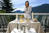 Hotel Sonnbichl in Dorf Tirol - Saisonbeginn am 17. März 2018 Bild: Hotel Sonnbichl in Dorf Tirol - Saisonbeginn am 17. März 2018