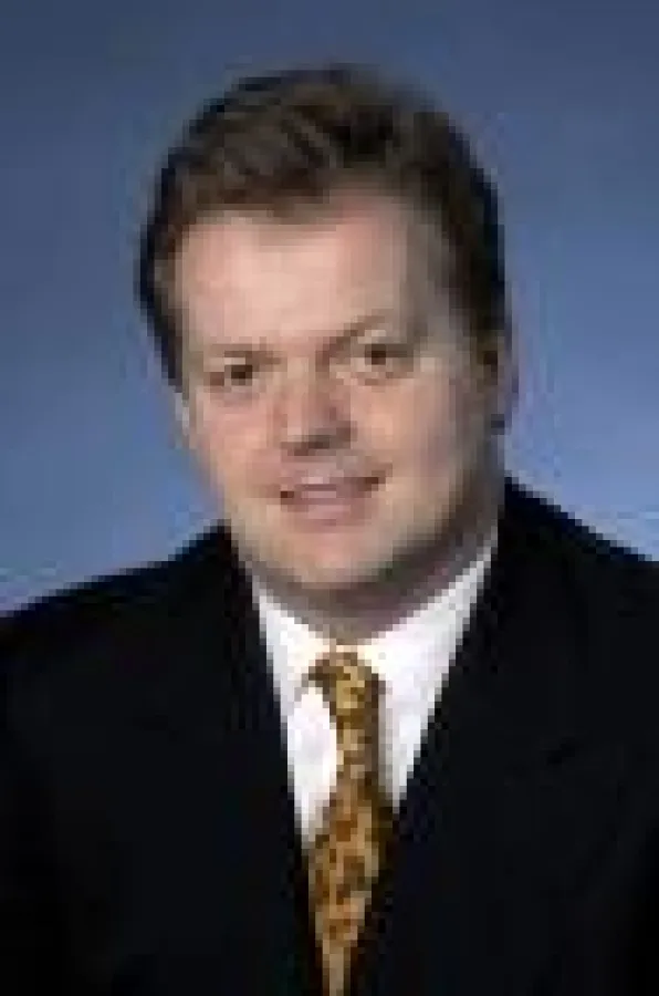 Roger Schneider, Analyst und Direktor bei Fitch Ratings in Frankfurt/Main.