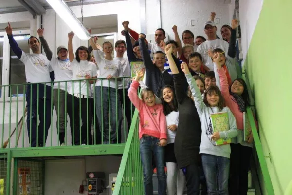 Bild: Helfen hilft – gemeinsam stark