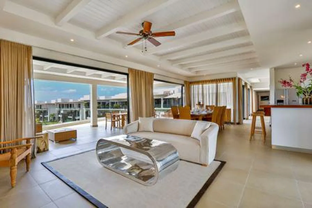 Das elegante Radisson Blu Azuri Resort & Spa eröffnet noch 2015