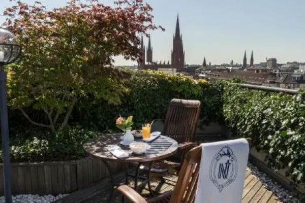 Bild: Grande Dame mit Pfiff