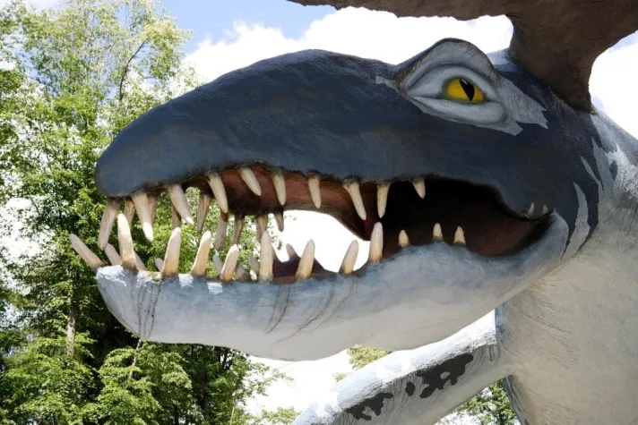 Bild: Saisonstart im Saurierpark am 27. März