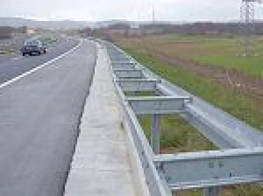 Bild: Leitplanken-Hersteller entscheidet sich für abas-Business-Software