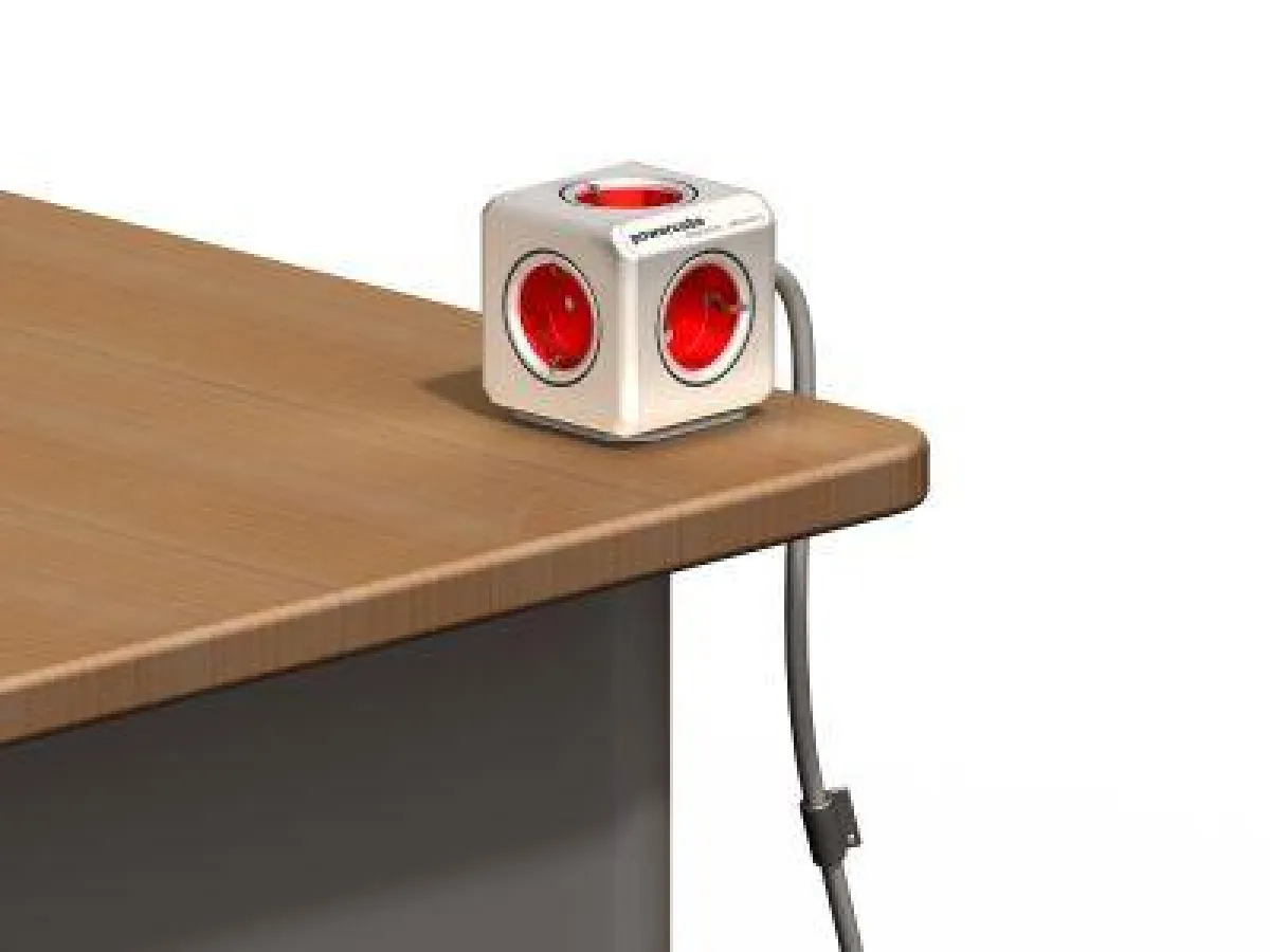 Powercube Extended mit 1,5m langen Anschlusskabel