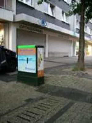 Bild: Problem der Wildplakatierung und Graffiti- Verschmutzung auf Stromverteiler gelöst