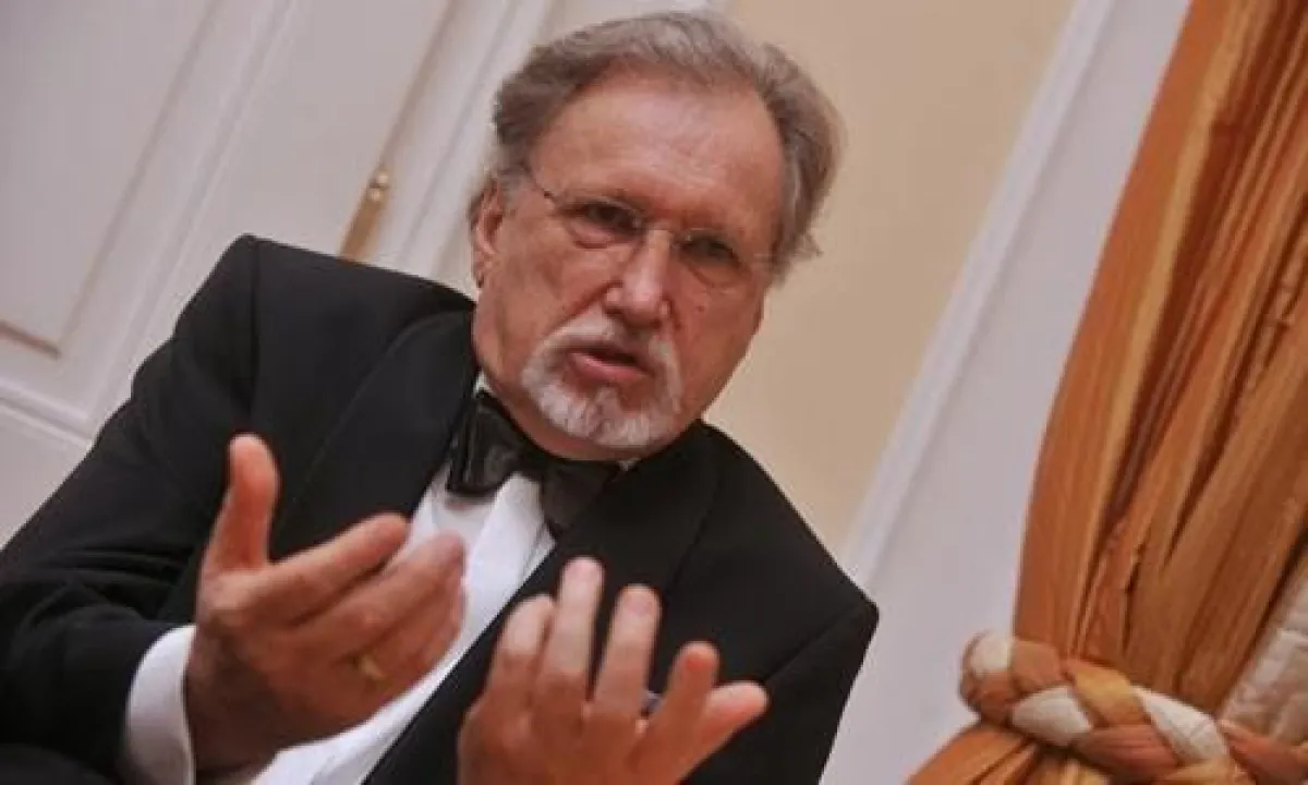 Gründer und Verwaltungsrat