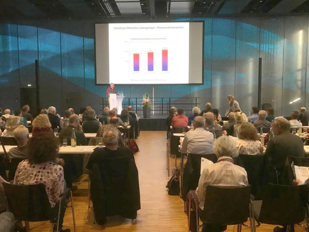 Johannes Heppenheimer auf dem Drei-Länder-Wasser-Kongress 2017 in Konstanz Bildquelle: Aquion GmbH