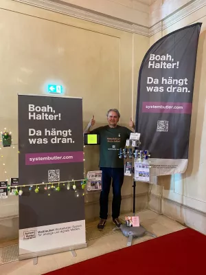 #markeding 2025/Systembutler - Die Mini Traverse für Roll ups und Flags in der Wiener Hofburg Bild: #markeding 2025/Systembutler - Die Mini Traverse für Roll ups und Flags in der Wiener Hofburg