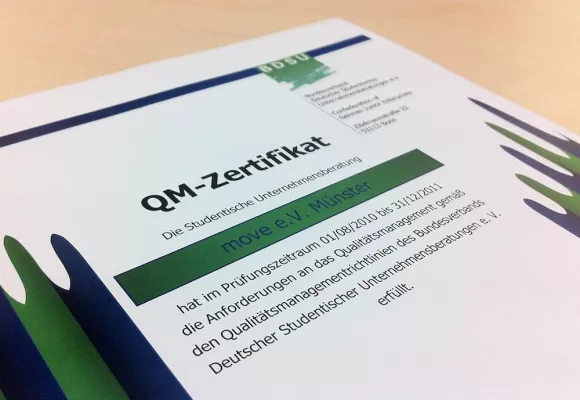Bild: QM-Zertifikat für move Studentische Unternehmensberatung Münster