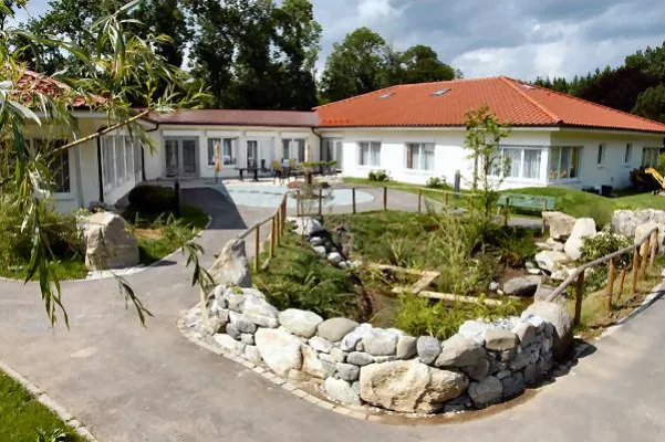 Bild: Seinen persönlichen Stil leben dürfen - Zehn Jahre "Domizil für Menschen mit Demenz"