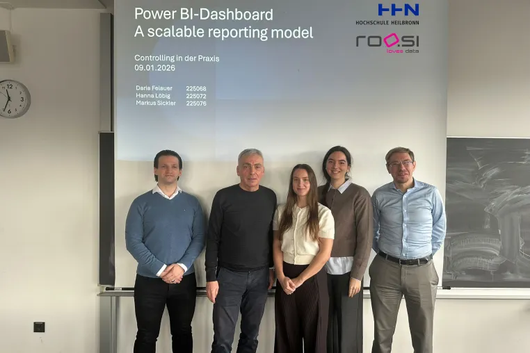 Bild: Studierende meistern komplexe Data-Warehouse-Szenarien mit Power BI