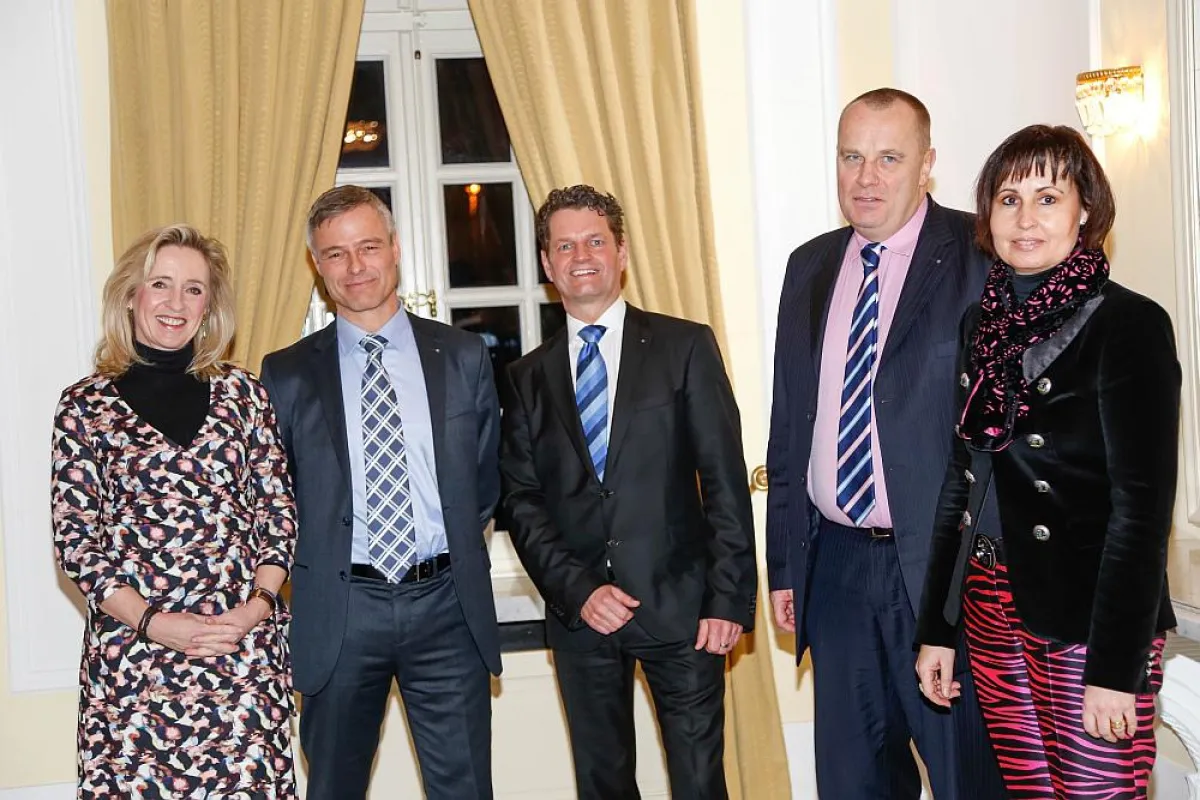 Dr. Angela Maas, Dr. Peter Manshausen, Harald Schein, Ralf Strauß, Jutta Rump. Quelle: Tomás Wild