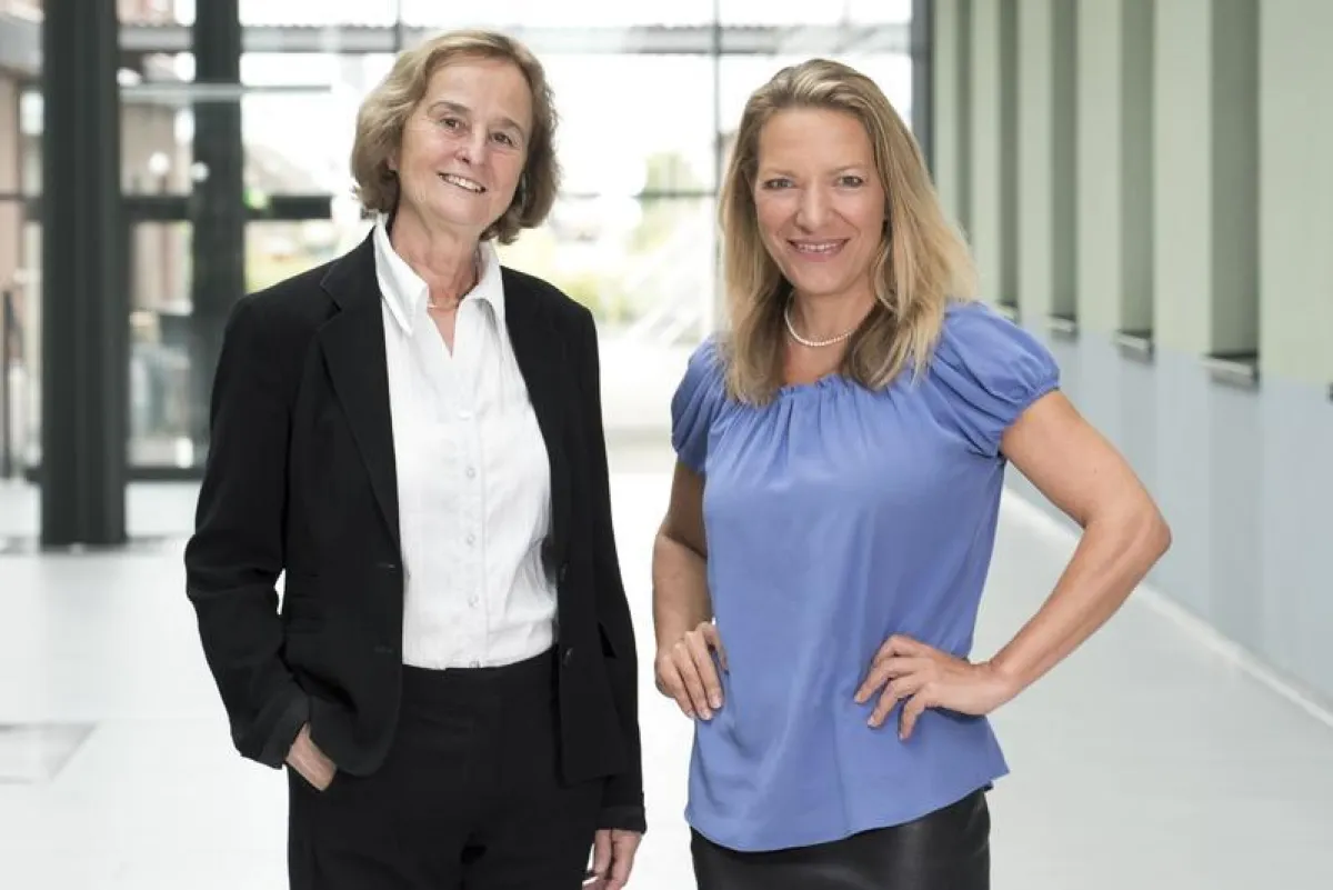 Prof. Dr. Karin Lochte (l.) und Prof. Dr. Antje Boetius (Foto: Alfred-Wegener-Institut / Kerstin Rolfes)