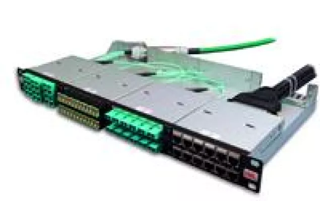 Bild: tde – trans data elektronik GmbH entwickelt modulares Verkabelungssystem für Green-IT Umgebungen