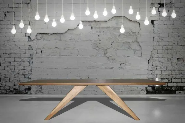 Bild: Elegant, filigran, stabil: neuer Tisch LHX von Längle Hagspiel