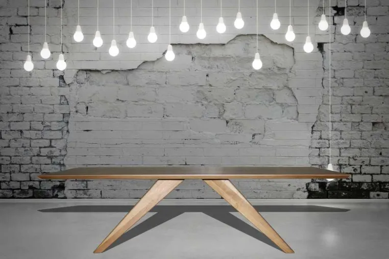 Elegant, filigran, stabil: neuer Tisch LHX von Längle Hagspiel Bild: Elegant, filigran, stabil: neuer Tisch LHX von Längle Hagspiel