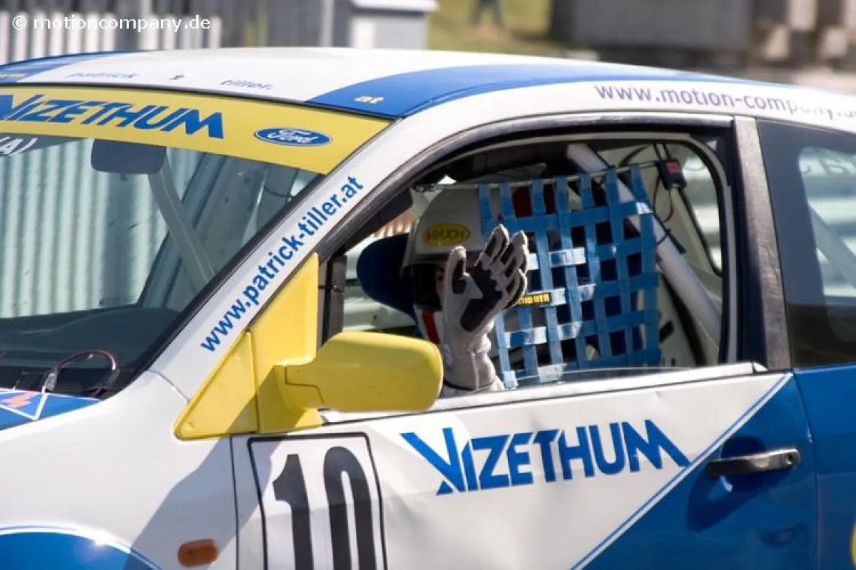 Patrick Tiller bei der Einfahrt ins Parc Fermé