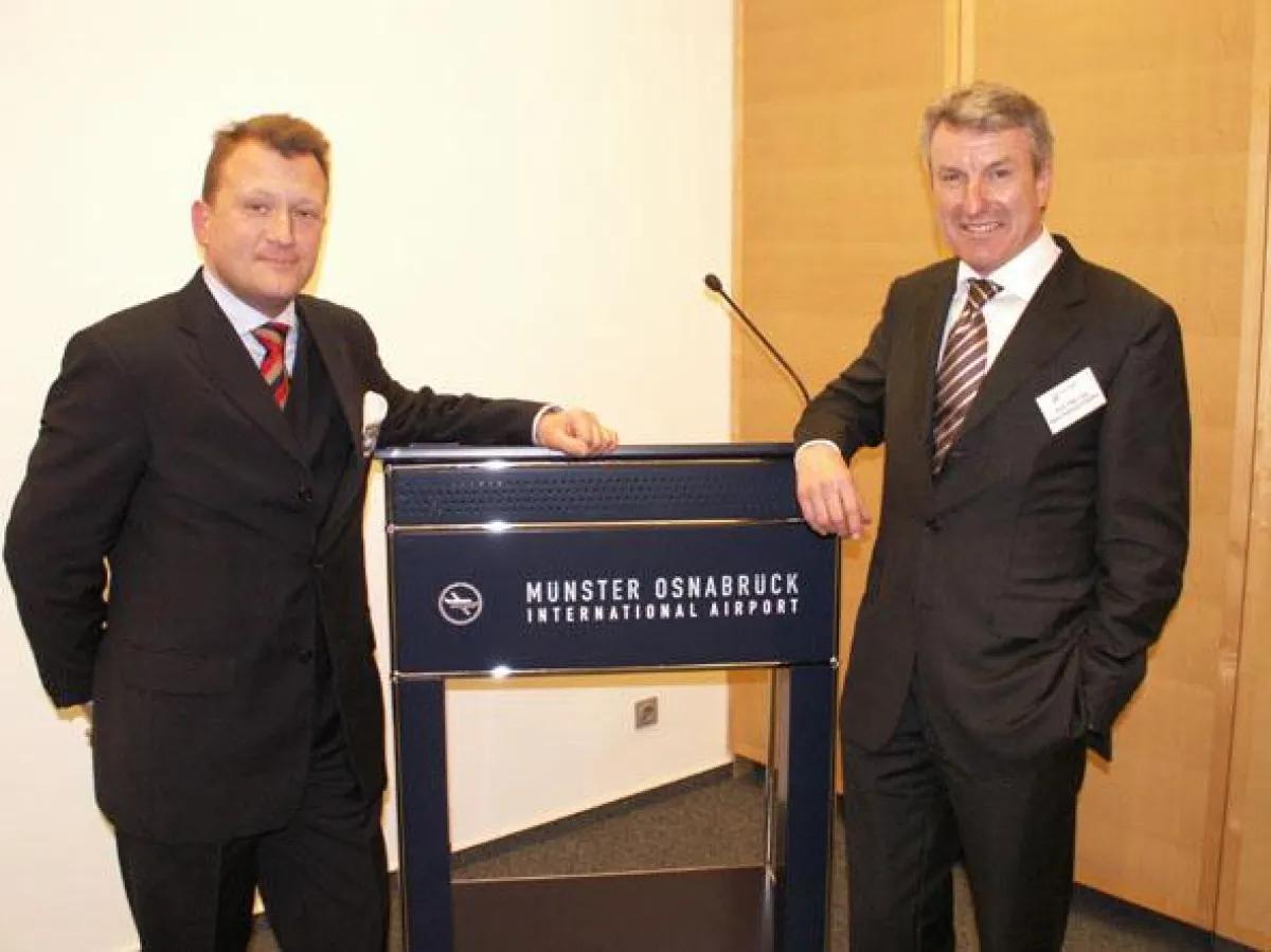 Die Kluft zwischen Unternehmensleitung und Beschäftigten zu schließen, forderte Prof. Hans-Helmut  Schetter, Vorstandsmitglied beim Baukonzern Bilfinger Berger im Rahmen einer Veranstaltung des Wirtsc