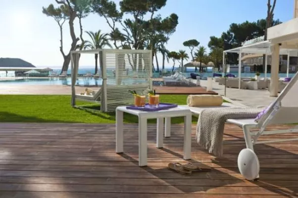 Bild: ME Hotel Mallorca in Magaluf jetzt eröffnet - mit Ventilatoren von Casa Bruno