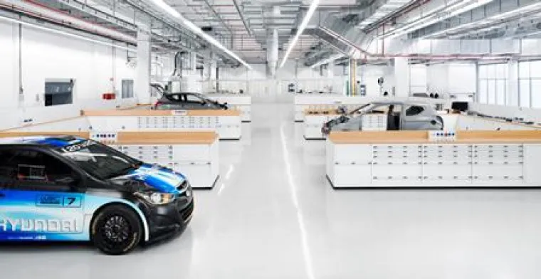 bott auf der Professional MotorSport World Expo 2014 Bild: bott auf der Professional MotorSport World Expo 2014