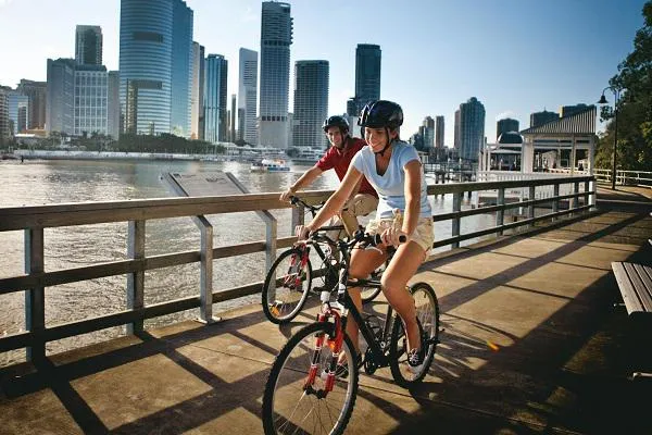 Bild: Neue geführte Fahrrad-Touren durch Queenslands Metropole Brisbane