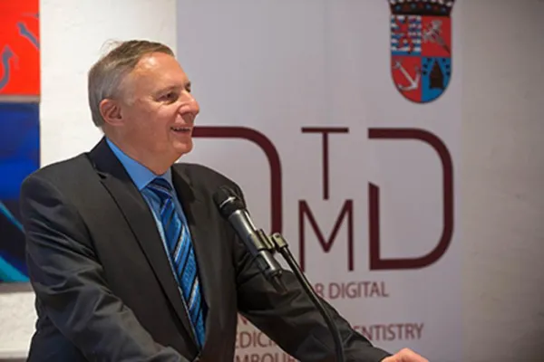 Digitalisierung im Gesundheitswesen Bild: Digitalisierung im Gesundheitswesen