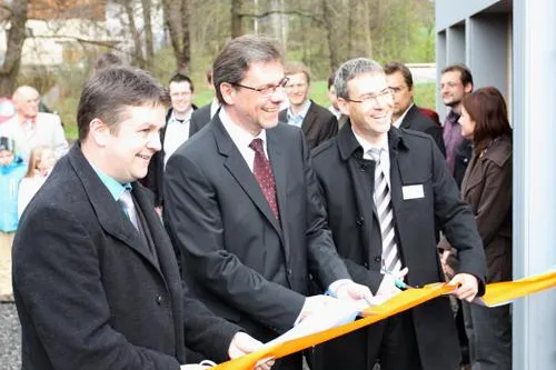 Bild: Sächsischer Staatsminister Frank Kupfer eröffnet neue Büros für mailingwork