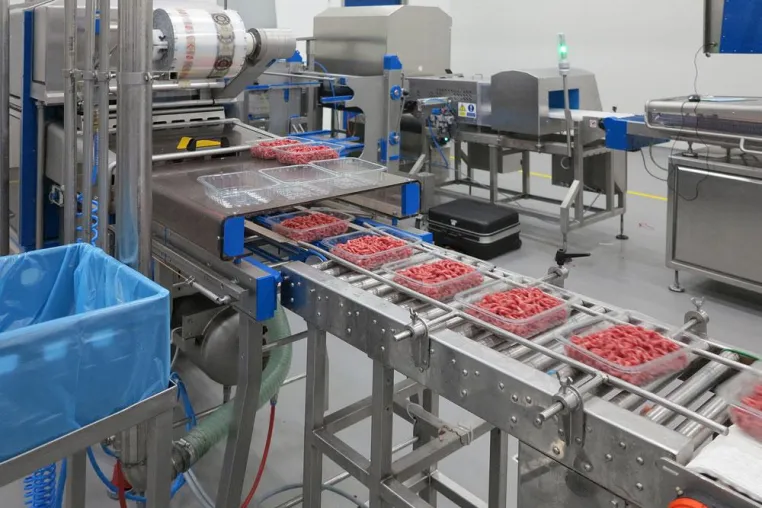 Bild: Wirtschaftliches und zuverlässiges Verpacken durch zentralisierte Vakuumversorgung