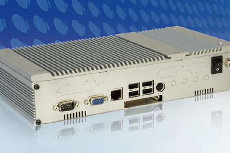 Lüfterloser Embedded-Automation-PC Bild: Lüfterloser Embedded-Automation-PC