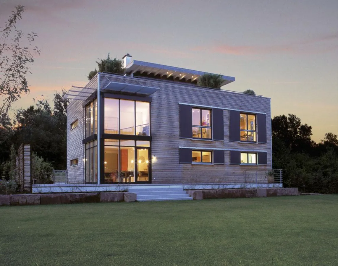 Mit dem Wohn-Riester lässt sich der Traum vom Eigenheim realisieren. Foto: www.baufritz-iw.de