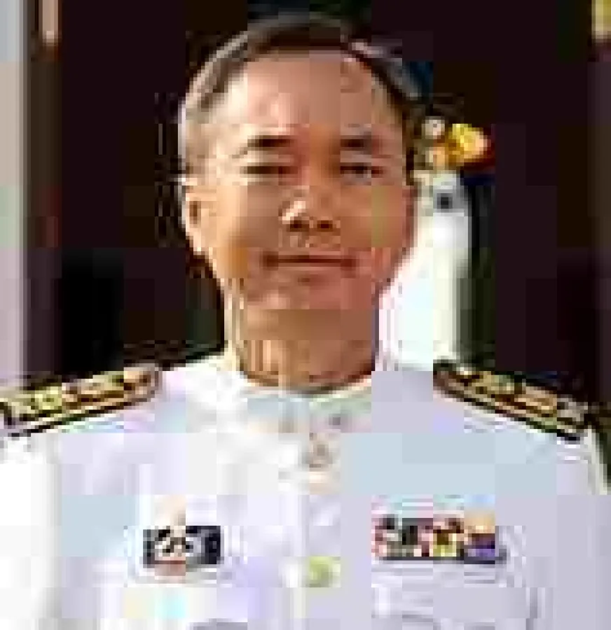 Botschafter Thailand 2009: H.E. Charivat Santaputra