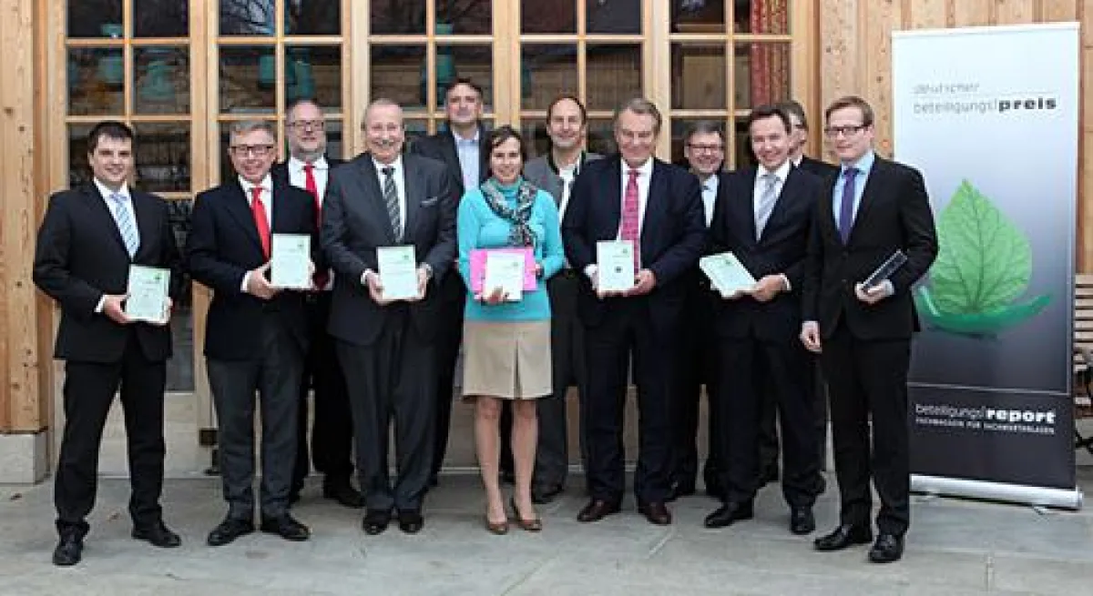 Auf dem Bild: Preisträger und Laudatoren des Deutschen BeteiligungsPreises*