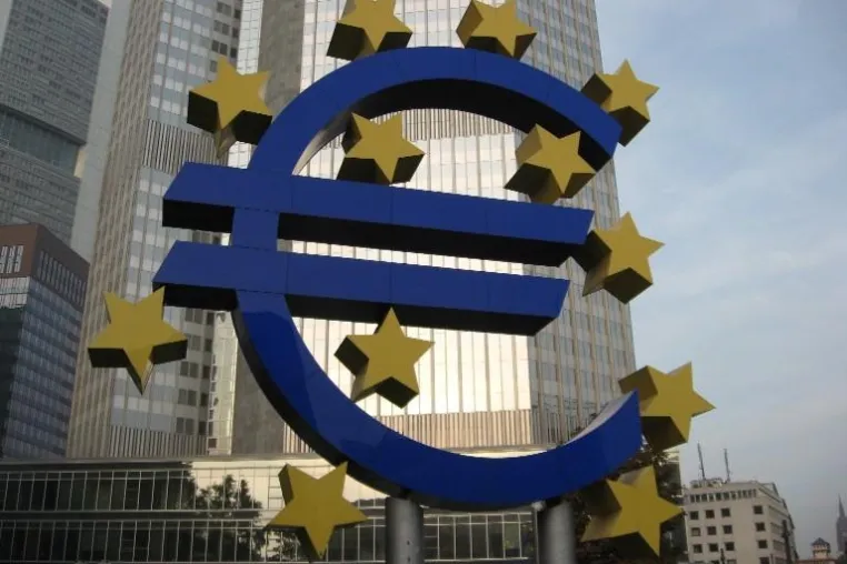 Bild: Börse: Ist der Euro noch zu bremsen?