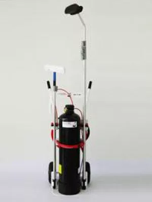 Bild: Reinigung von Photovoltaik/Solaranlagen und großen Glasflächen