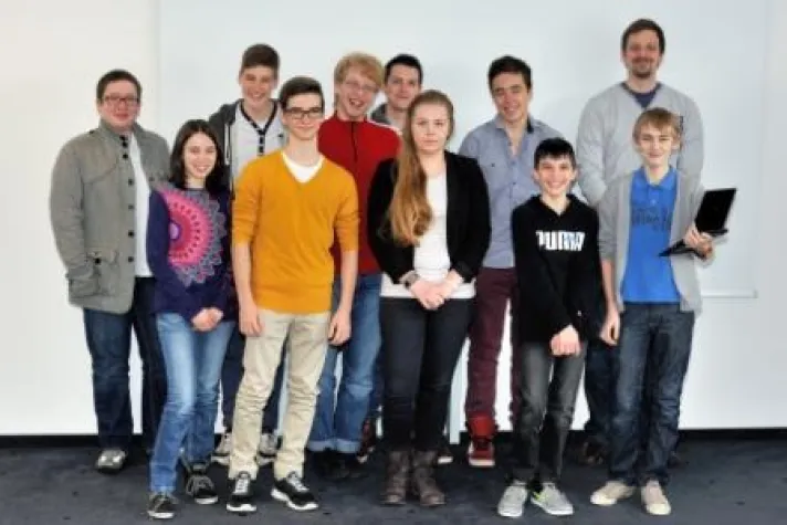 PIKON Osterprogrammierkurs für Schüler/innen: Codieren mit Spaß Bild: PIKON Osterprogrammierkurs für Schüler/innen: Codieren mit Spaß