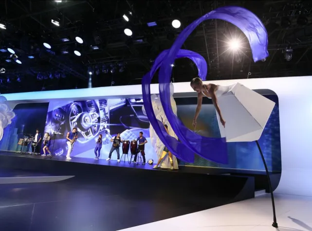 Bild: De Vries LIVE wird als neue Sparte ins Leben gerufen!